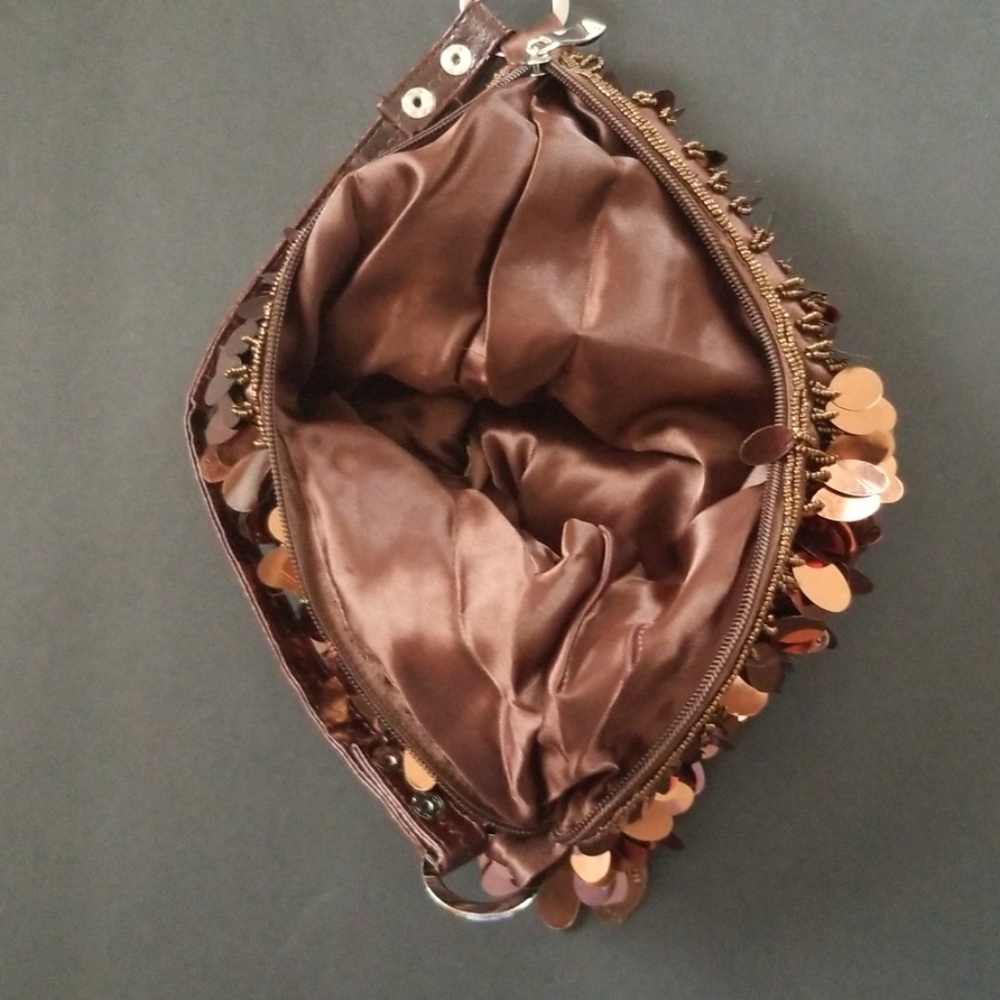 Purse - Picture 6 of 7